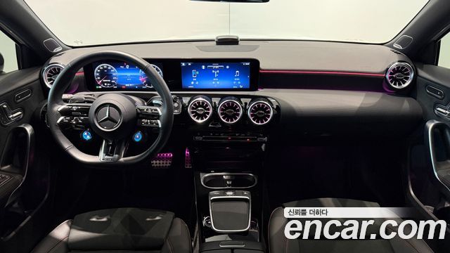 Mercedes-Benz A-Class (W177) AMG A45 S 4MATIC+ Hatchback 2025 — фото 21