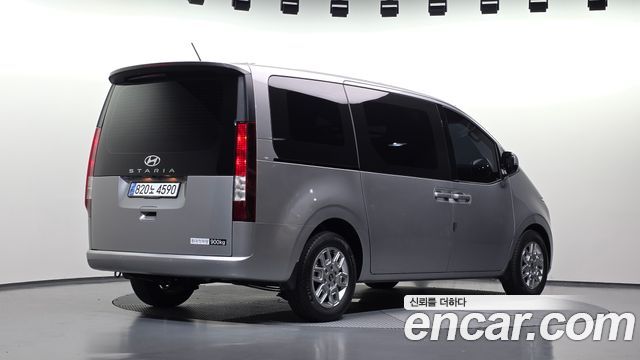 Hyundai Staria Cargo 3-Seater Modern 2025 — фото 2