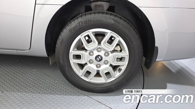 Hyundai Staria Cargo 3-Seater Modern 2025 — фото 21