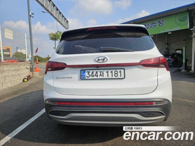 Hyundai Santa Fe Diesel 2.2 2WD Premium Choice 2021 — фото 2