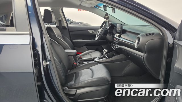 Kia K3 Trendy 2020 — фото 26