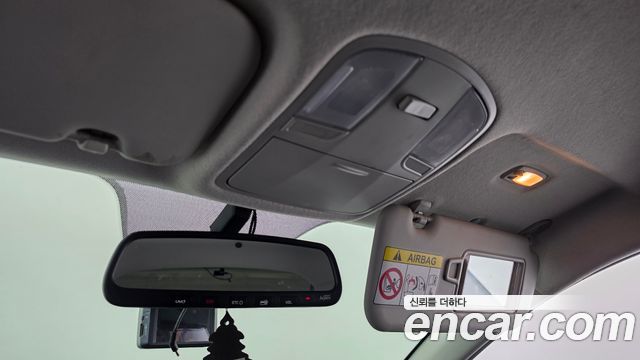 Kia Stonic 1.4 Prestige 2020 — фото 18
