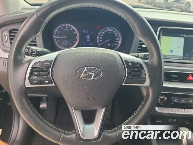 Hyundai Sonata New Rise LPI Style 2019 — фото 15