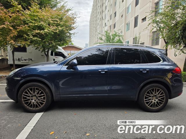 Porsche Cayenne 4.8 S 958 2013 — фото 3