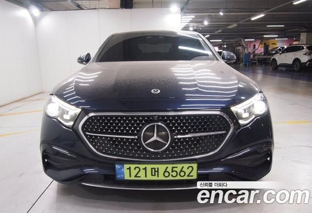 Mercedes-Benz E-Class (W214) E300 4MATIC AMG Line 2024 — фото 2