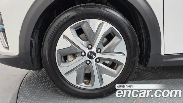 Kia Niro EV Noblesse 2019 — фото 5