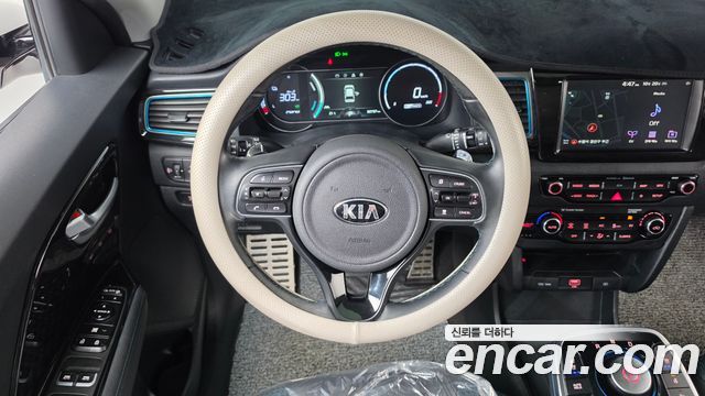 Kia Niro EV Noblesse 2019 — фото 13