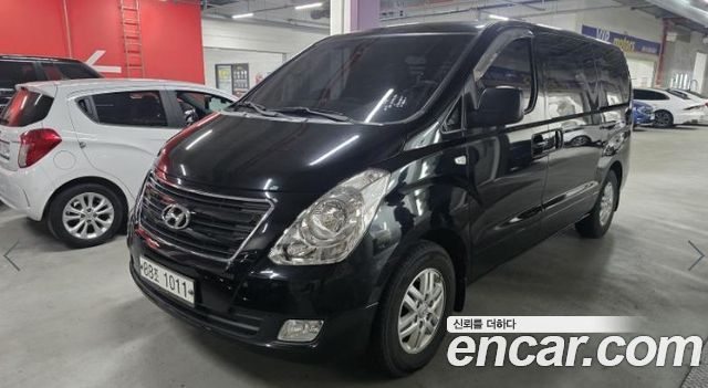 Hyundai Grand Starex 3-Seater LPi VAN Smart