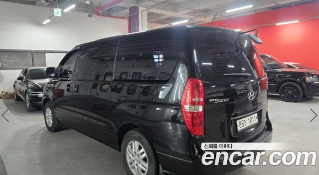 Hyundai Grand Starex 3-Seater LPi VAN Smart 2018 — фото 2