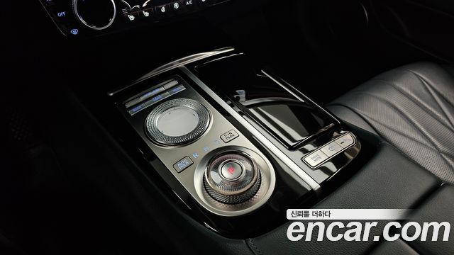 Genesis G80 (RG3) Gasoline 2.5 Turbo AWD 2022 — фото 9