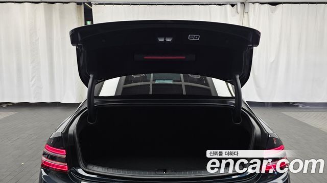 Genesis G80 (RG3) Gasoline 2.5 Turbo AWD 2022 — фото 20