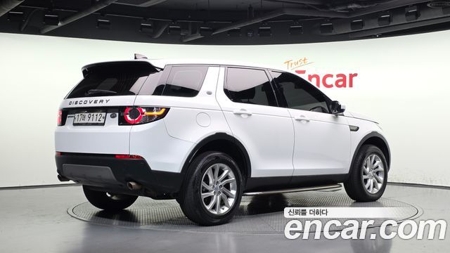 Land Rover Discovery Sport 2.0 TD4 SE 2017 — фото 2