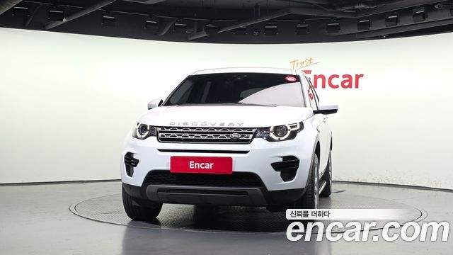 Land Rover Discovery Sport 2.0 TD4 SE 2017 — фото 3