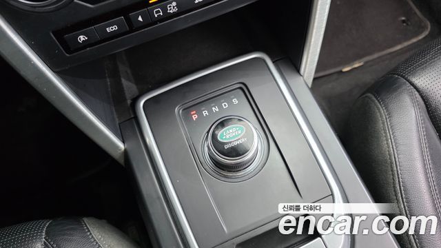 Land Rover Discovery Sport 2.0 TD4 SE 2017 — фото 9