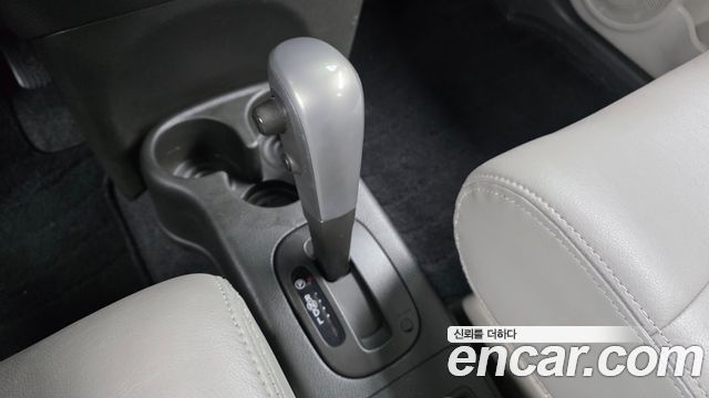 Nissan Cube 1.8 SL Z12 2011 — фото 9