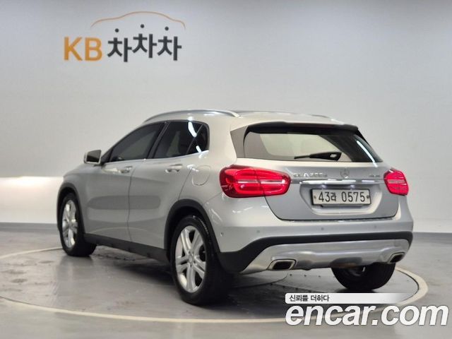 Mercedes-Benz GLA-Class (X156) GLA200 d 4MATIC 2016 — фото 3