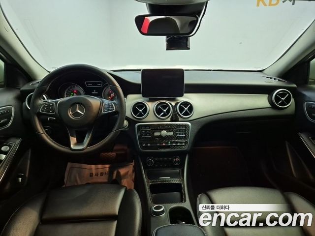 Mercedes-Benz GLA-Class (X156) GLA200 d 4MATIC 2016 — фото 5