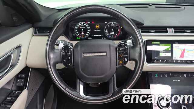 Land Rover Range Rover Velar 2.0 D240 R-Dynamic SE 2019 — фото 13