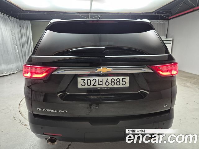 Chevrolet Traverse 3.6 AWD LT Leather Premium 2020 — фото 5