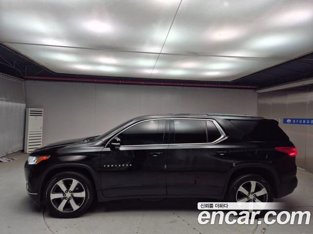 Chevrolet Traverse 3.6 AWD LT Leather Premium 2020 — фото 8