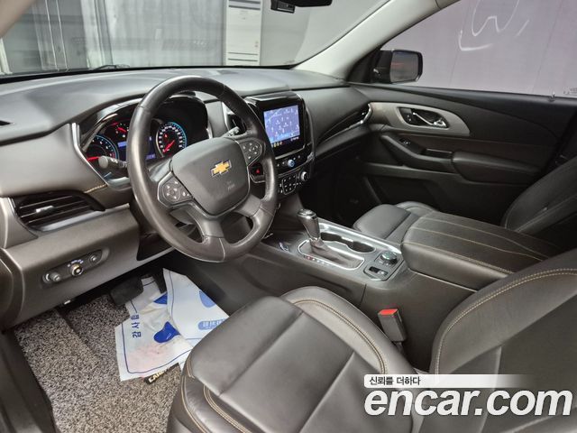 Chevrolet Traverse 3.6 AWD LT Leather Premium 2020 — фото 17