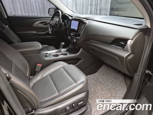 Chevrolet Traverse 3.6 AWD LT Leather Premium 2020 — фото 20