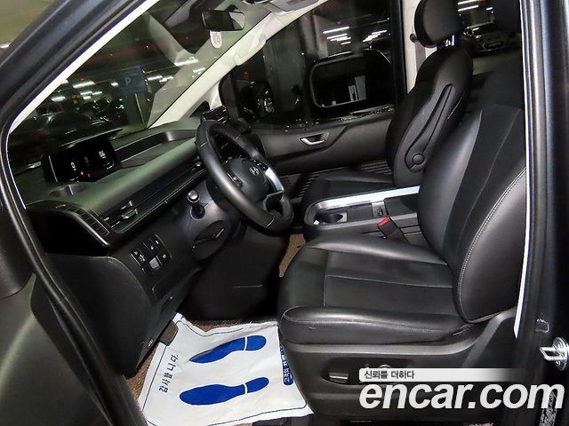 Hyundai Staria L3.5 Cargo 5-Seater Modern 2025 — фото 10
