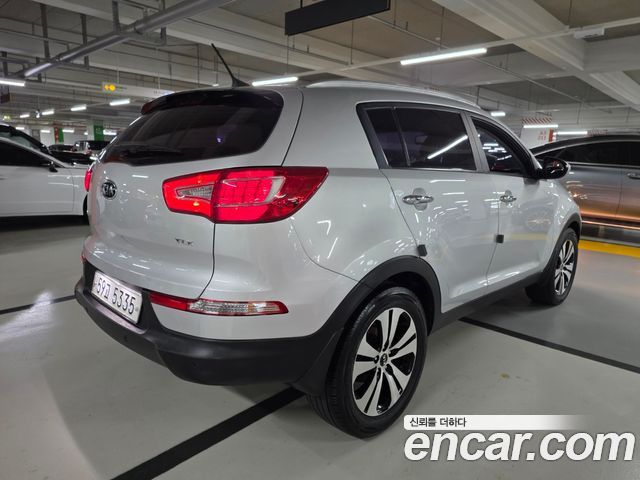 Kia Sportage R Diesel 2WD TLX High-Deluxe 2012 — фото 2