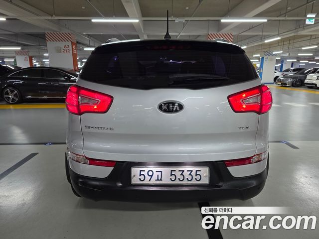 Kia Sportage R Diesel 2WD TLX High-Deluxe 2012 — фото 4