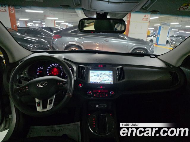 Kia Sportage R Diesel 2WD TLX High-Deluxe 2012 — фото 7