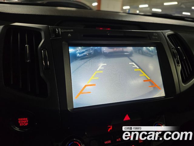 Kia Sportage R Diesel 2WD TLX High-Deluxe 2012 — фото 17