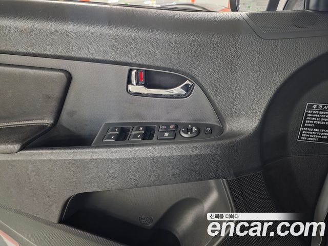 Kia Sportage R Diesel 2WD TLX High-Deluxe 2012 — фото 20