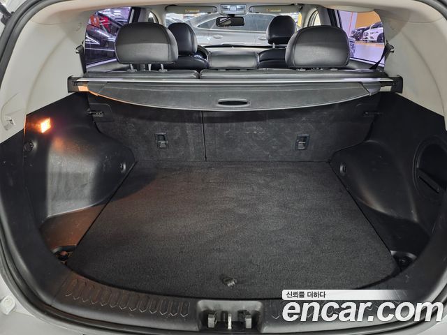 Kia Sportage R Diesel 2WD TLX High-Deluxe 2012 — фото 24