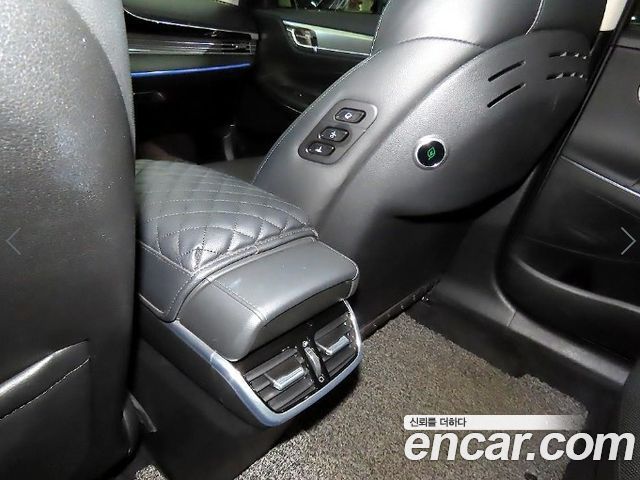 Hyundai Grandeur (IG) 3.0 LPi Exclusive 2020 — фото 18
