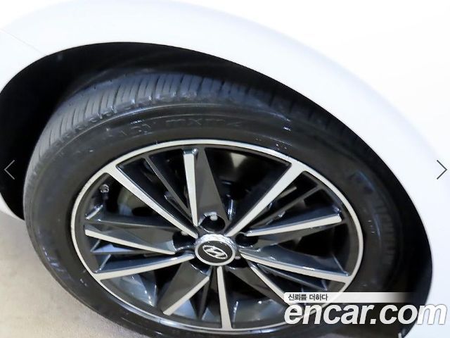 Hyundai Grandeur (IG) 3.0 LPi Exclusive 2020 — фото 24