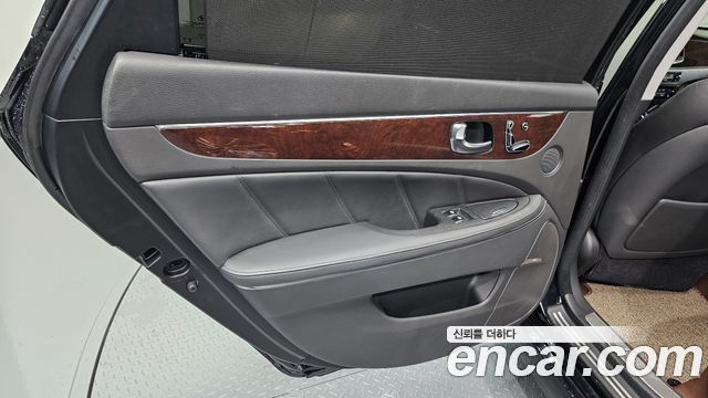Hyundai Equus (New) VS380 Exclusive 2014 — фото 25