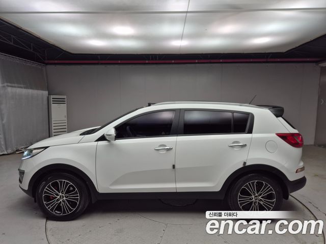 Kia Sportage R Diesel 2WD TLX High-Deluxe 2013 — фото 9