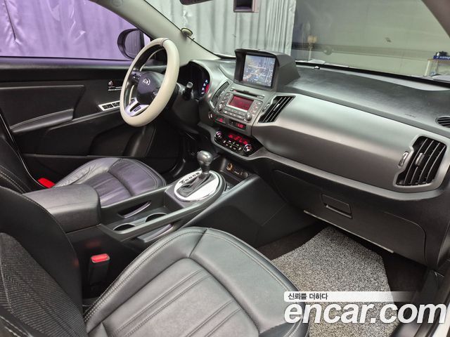 Kia Sportage R Diesel 2WD TLX High-Deluxe 2013 — фото 19