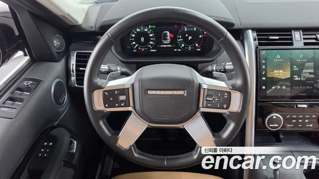 Land Rover Discovery 5 D300 HSE 2022 — фото 18