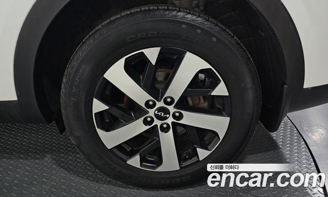Kia Sorento (IV) Gasoline 2.5T 2WD Prestige 2022 — фото 21