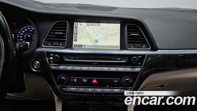 Hyundai Aslan G330 Premium 2015 — фото 14