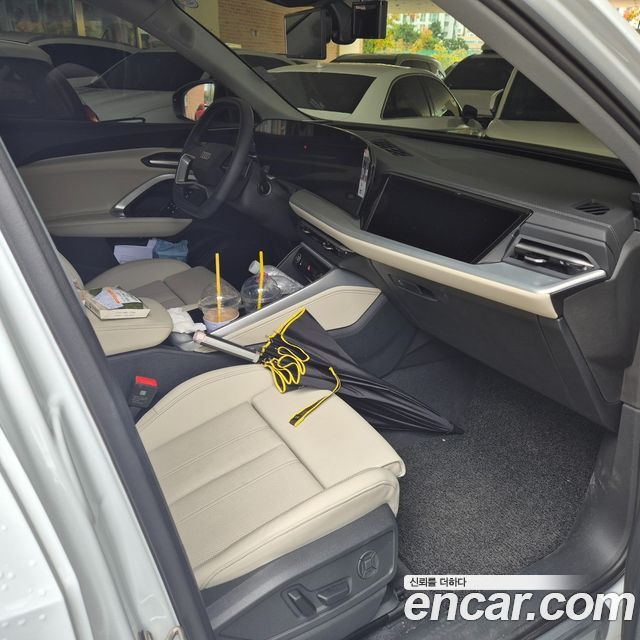 Audi Q5 (80A) 40 TDI Quattro Sportback S Line Sportback 2025 — фото 7