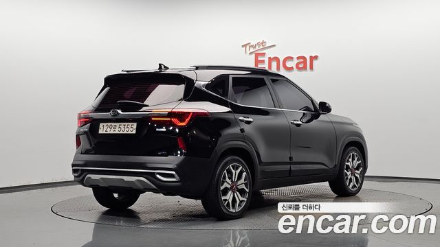 Kia Seltos Diesel 1.6 4WD Noblesse 2020 — фото 2