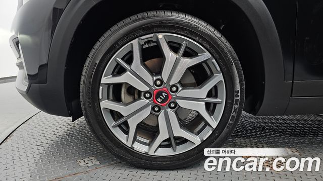 Kia Seltos Diesel 1.6 4WD Noblesse 2020 — фото 5