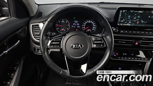 Kia Seltos Diesel 1.6 4WD Noblesse 2020 — фото 13