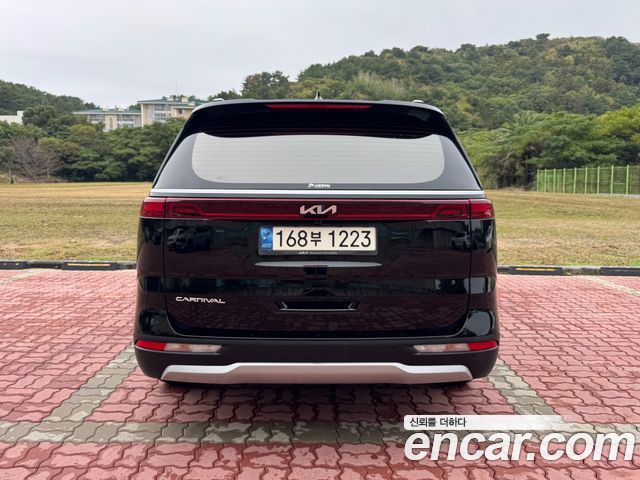 Kia Carnival (IV) Diesel 9-Seater Prestige 2022 — фото 4