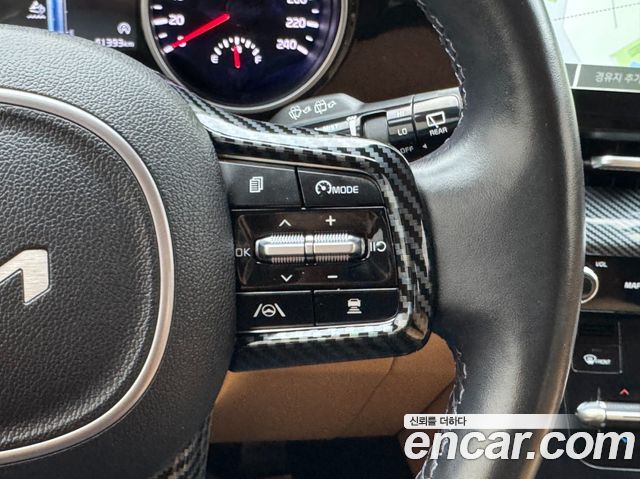 Kia Carnival (IV) Diesel 9-Seater Prestige 2022 — фото 17