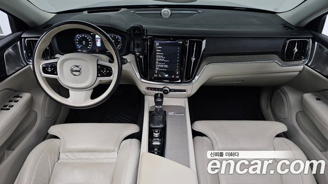 Volvo V60 Cross Country (II) T5 Pro AWD 2020 — фото 7