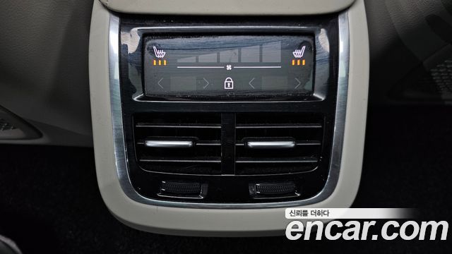 Volvo V60 Cross Country (II) T5 Pro AWD 2020 — фото 33