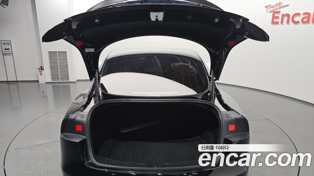 Tesla Model 3 Performance AWD 2024 — фото 32